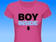 Boy-inside-Schwangerschaftsshirt